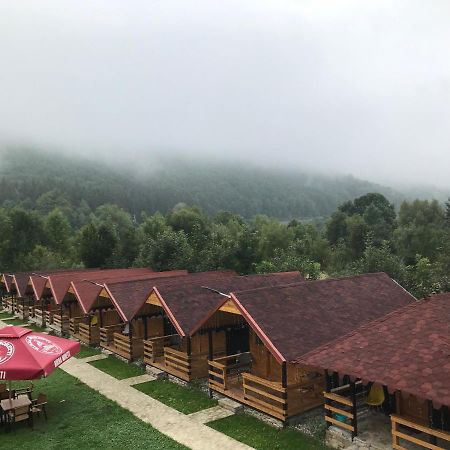 Apartament Casutele Doftanei Teşila Zewnętrze zdjęcie