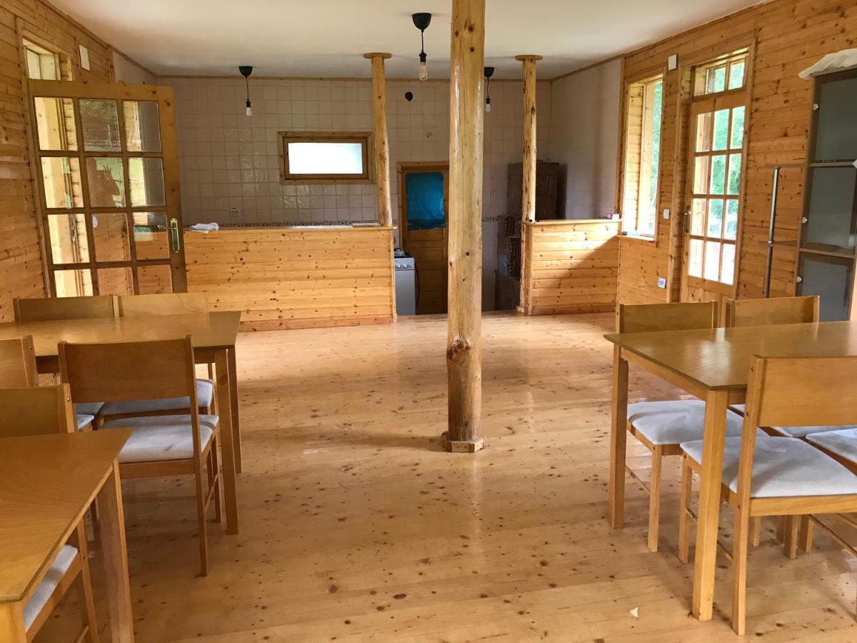 Apartament Casutele Doftanei Teşila Zewnętrze zdjęcie