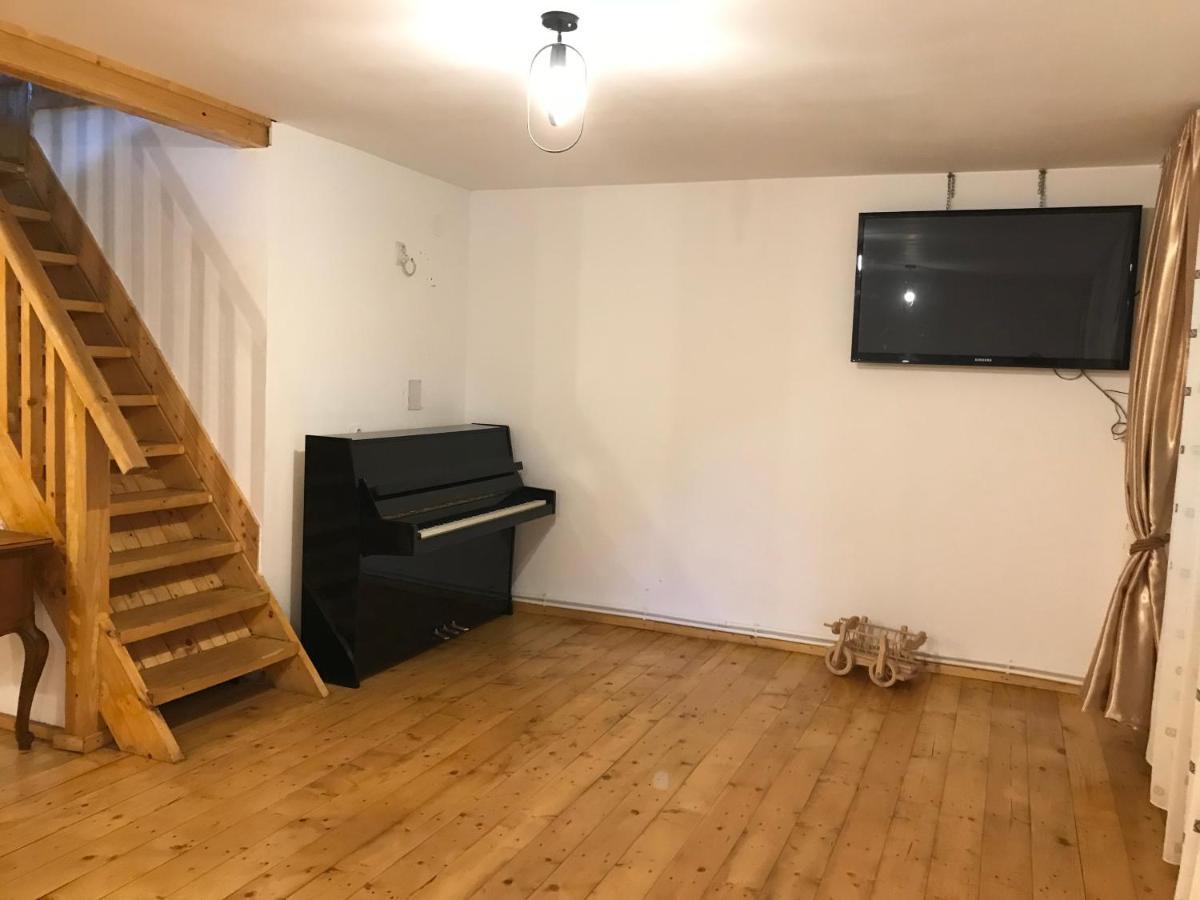 Apartament Casutele Doftanei Teşila Zewnętrze zdjęcie