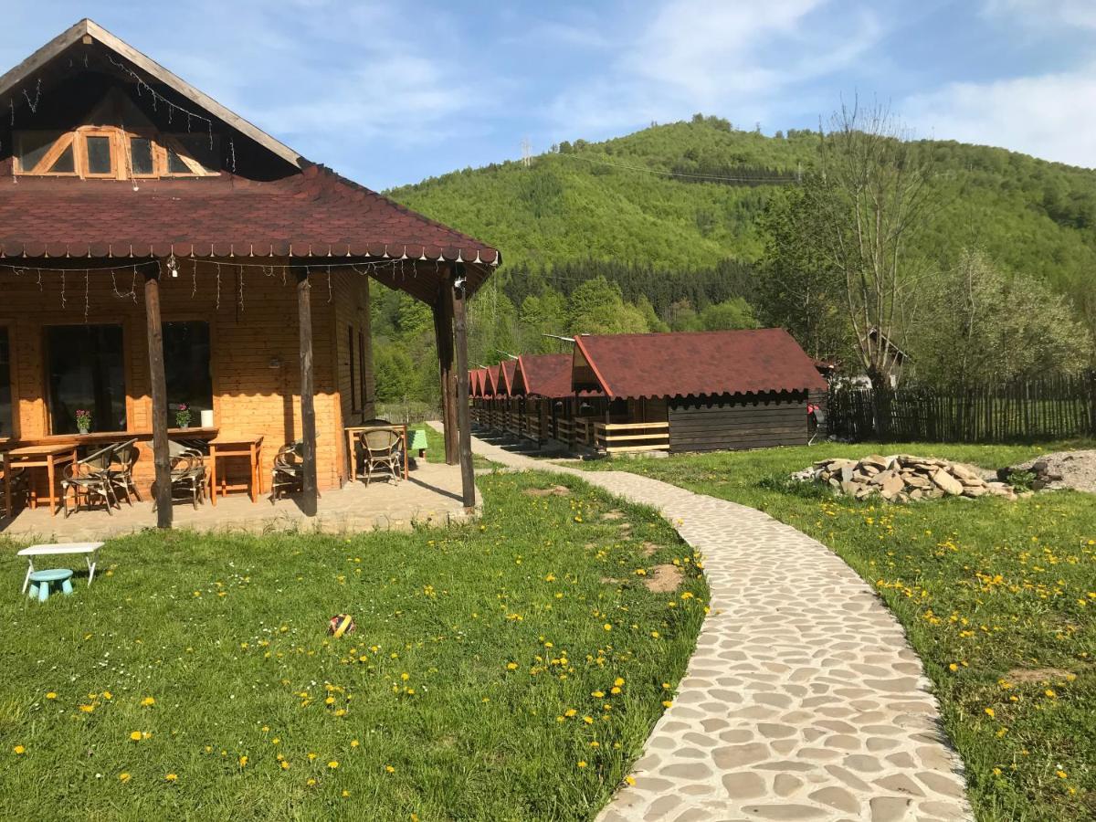 Apartament Casutele Doftanei Teşila Zewnętrze zdjęcie