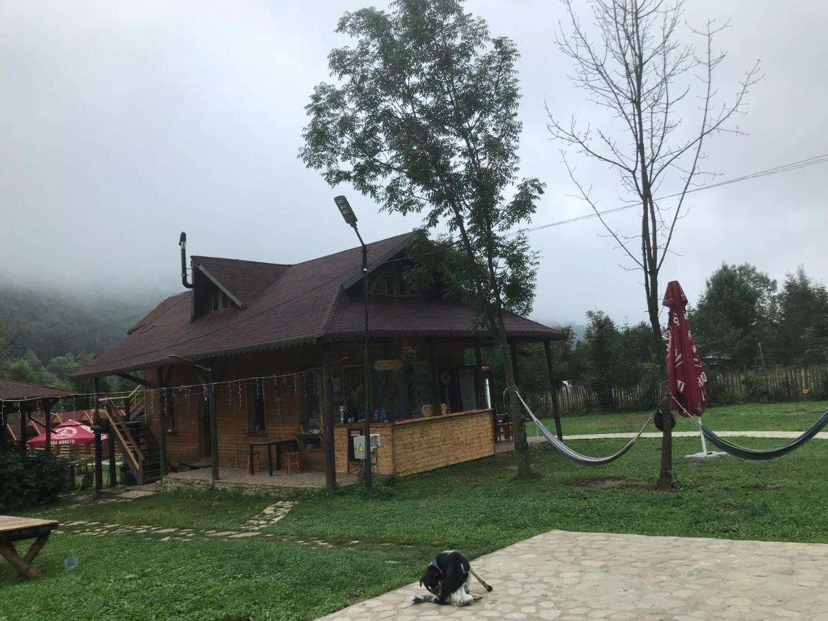 Apartament Casutele Doftanei Teşila Zewnętrze zdjęcie