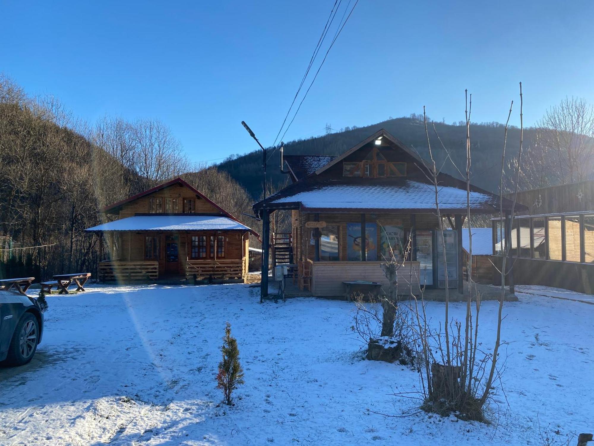 Apartament Casutele Doftanei Teşila Zewnętrze zdjęcie